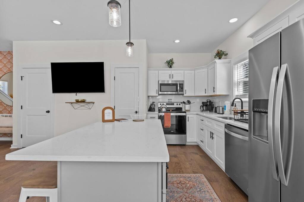 Contemporary Home, Close To Downtown And Nccu Durham Ngoại thất bức ảnh