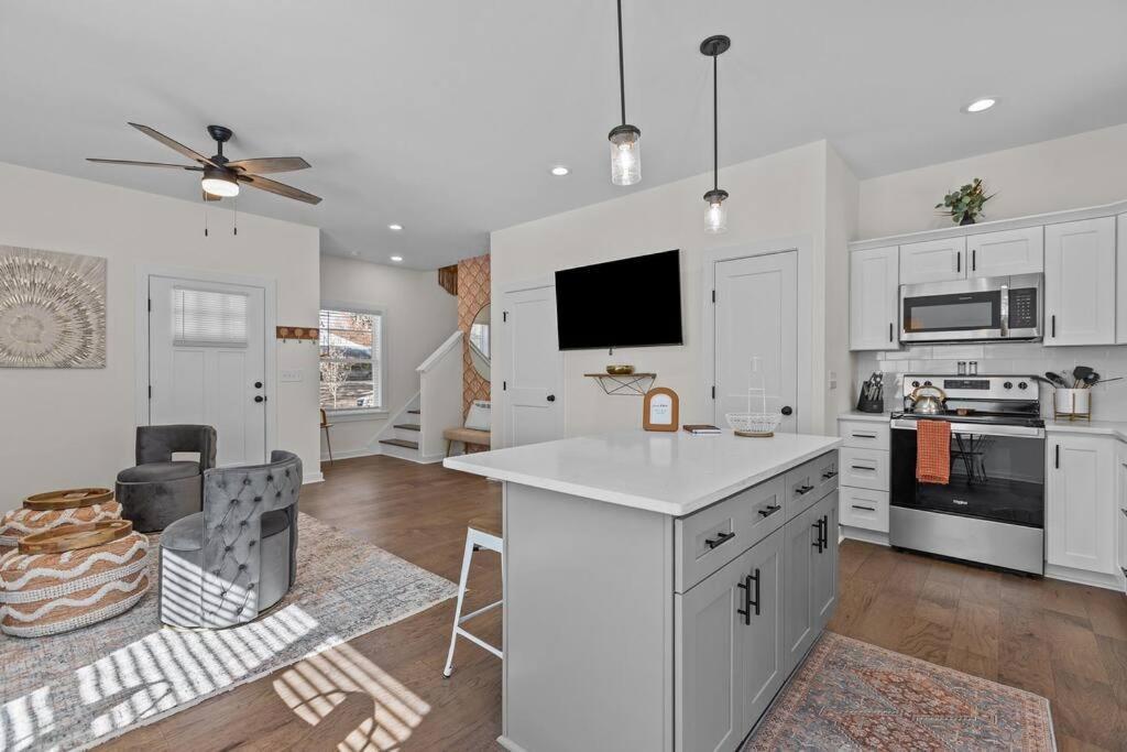 Contemporary Home, Close To Downtown And Nccu Durham Ngoại thất bức ảnh
